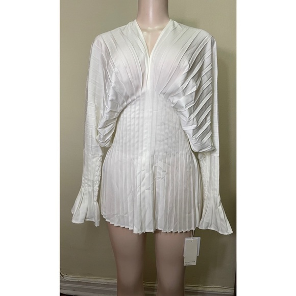 NWT Elegant White Pleated Mini Dress - Picture 2 of 11